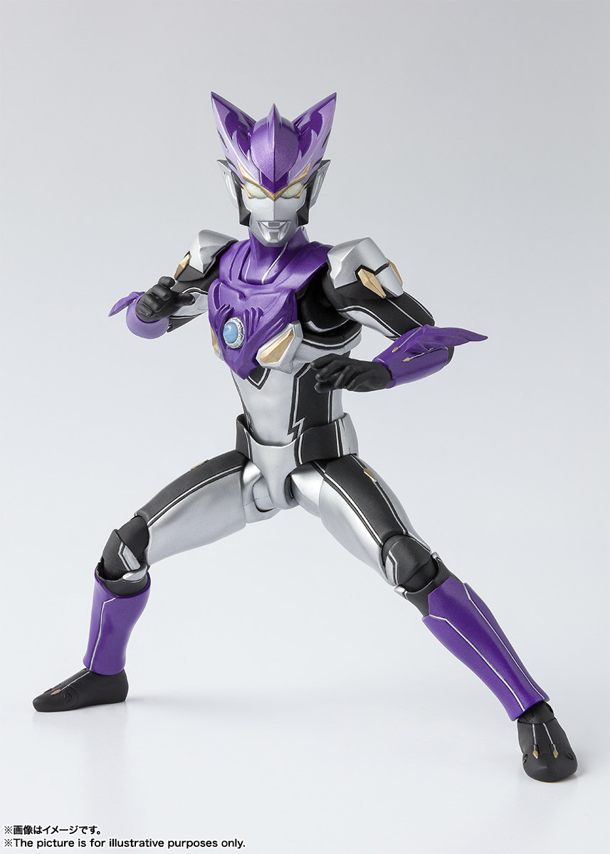 Imagem Ultraman R/B - Ultraman Rosso Wind