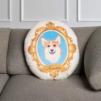 Imagem do Bridgerton Newton the Corgi Pillow 0 0.00