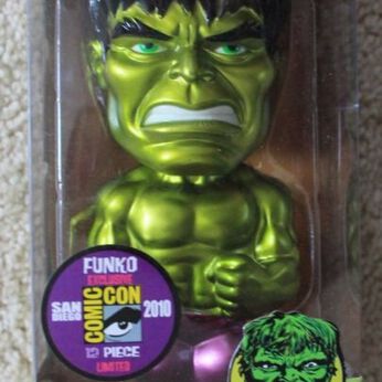 Imagem do Comic-Con 2010: Metallic Hulk Wacky Wobbler (Comic 0 0.00